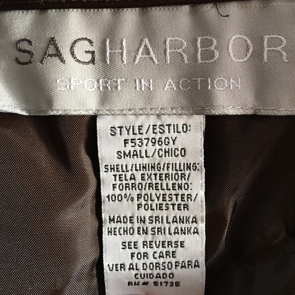 Thin Quilted Brown Zippered Vest - Picture 4 of 4